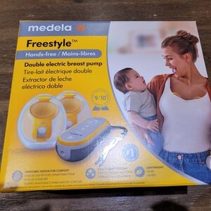 Medela Handsfree Freestyle BNIB